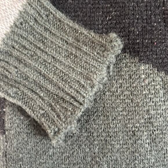 Aqua Cashmere Camo Jacquard Cashmere Sweater - Picture 4 of 11